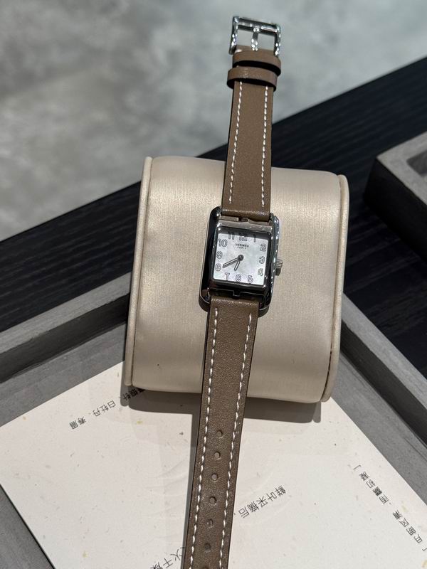 Hermes 23X23mm 50 (13)