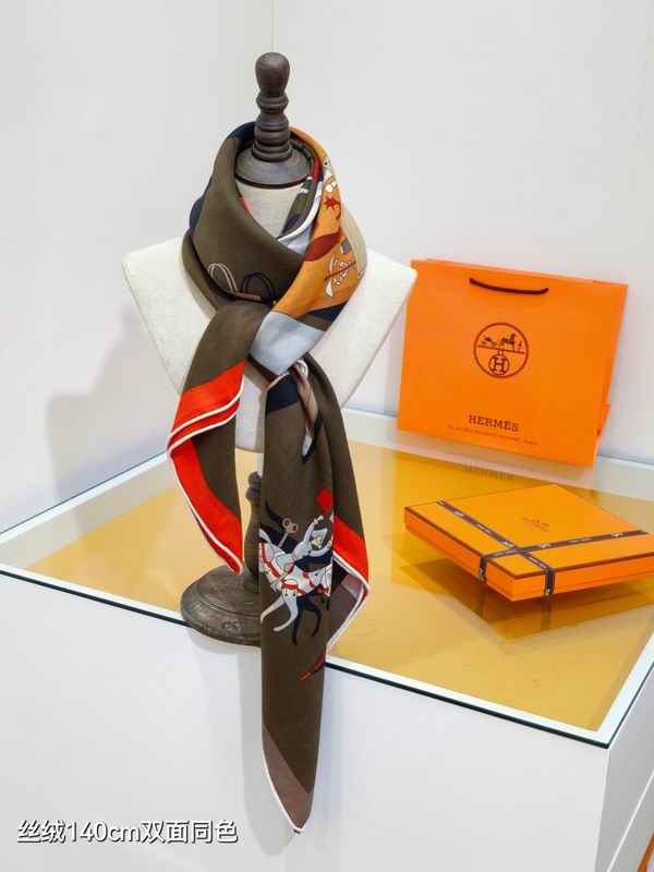 Hermes Scarf 140X140cm 70%羊绒 30%真丝 E15 (2)