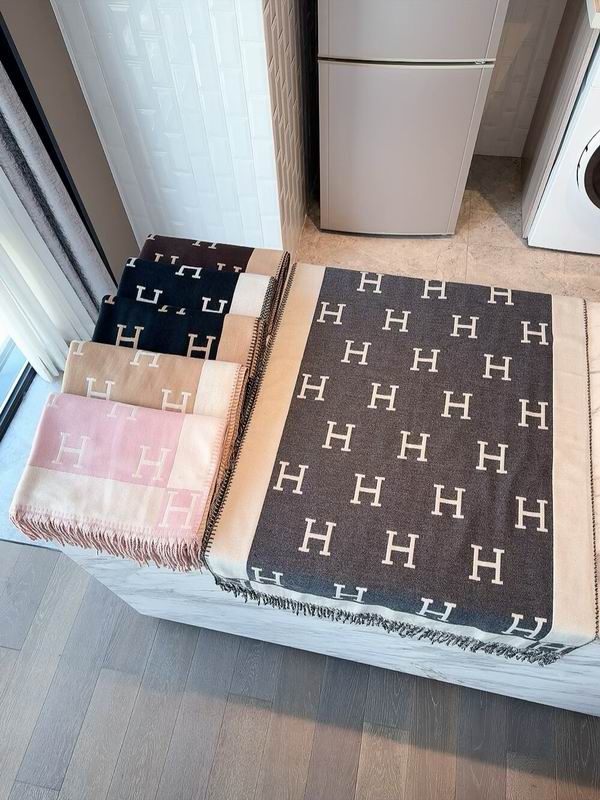 Hermes Scarf 180X65cm 70%羊绒30%真丝 E20 (10)