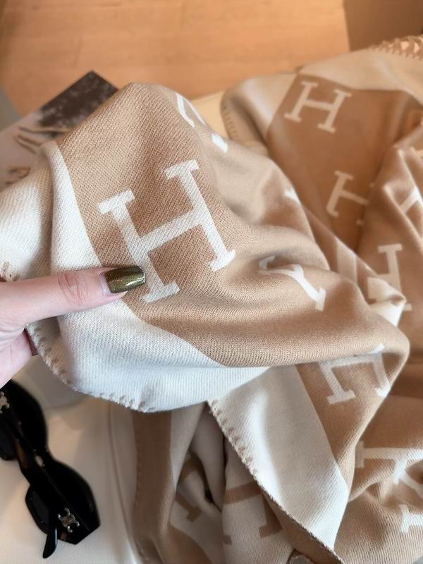 Hermes Scarf 180X65cm 70%羊绒30%真丝 E20 (6)