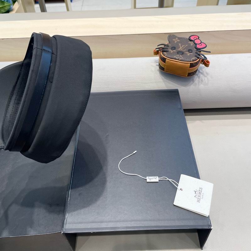 Hermes cap (119)