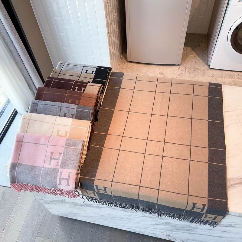 Hermes scarf 180X65cm 70%羊绒30%真丝 E15 (28)