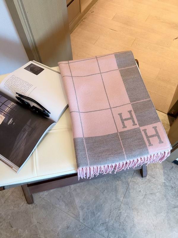 Hermes scarf 180X65cm 70%羊绒30%真丝 E15 (4)