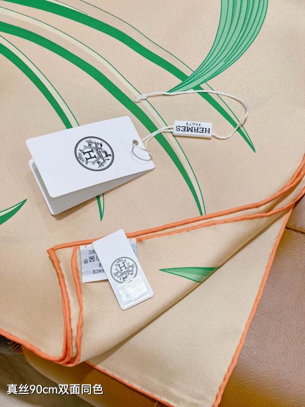 Hermes silk Scarf 90X90cm E22 (12)