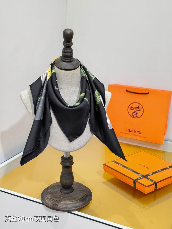 Hermes silk Scarf 90X90cm E22 (2)