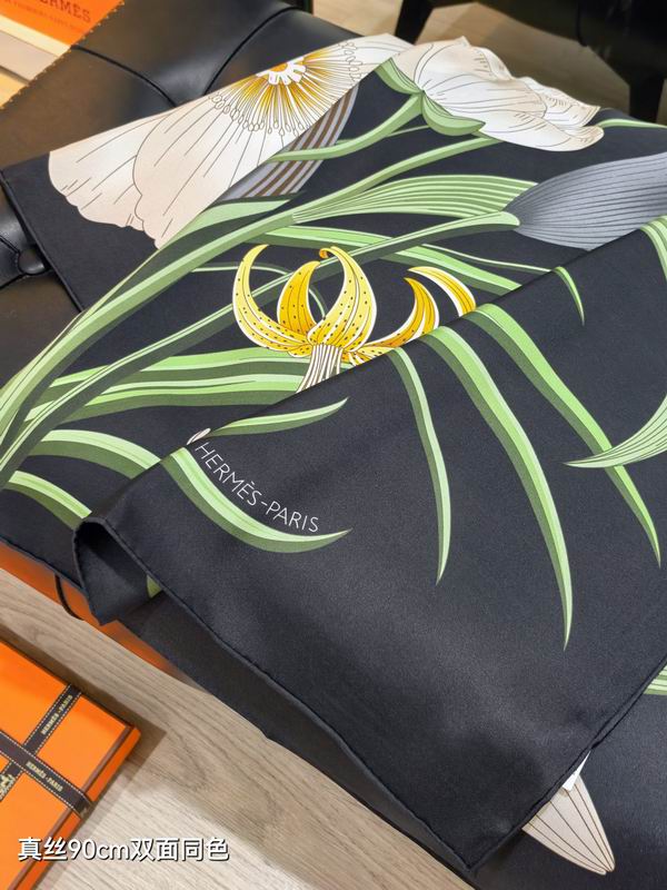 Hermes silk Scarf 90X90cm E22 (5)