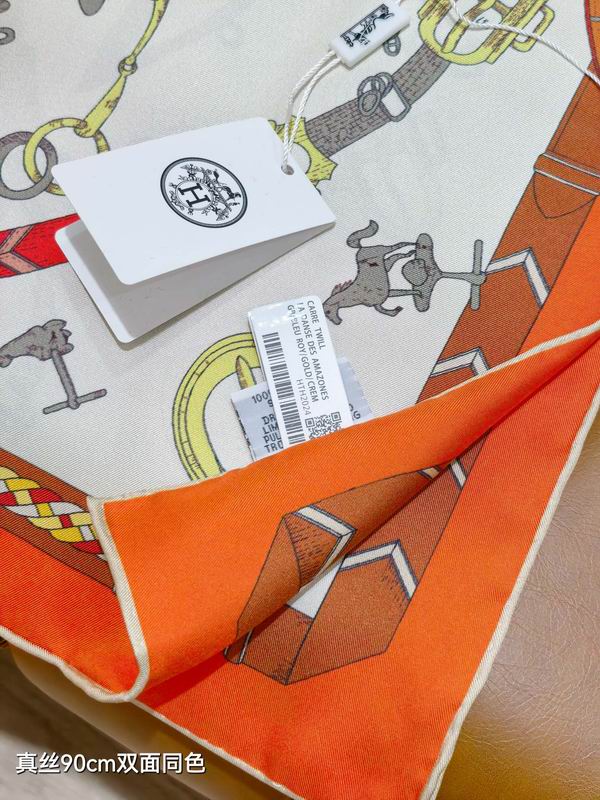 Hermes silk scarf 90X90cm E18 (24)
