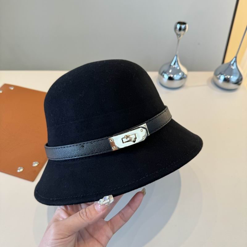 Hermes top hat (239)