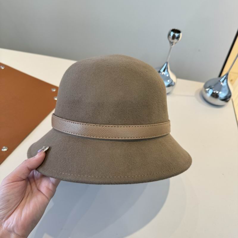 Hermes top hat (244)