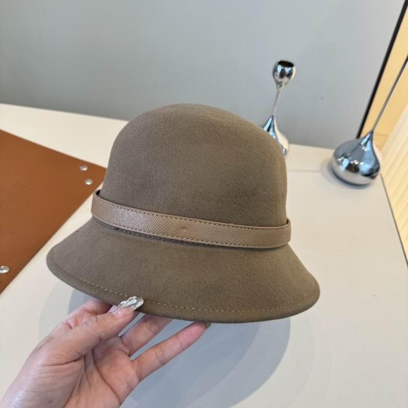 Hermes top hat (245)