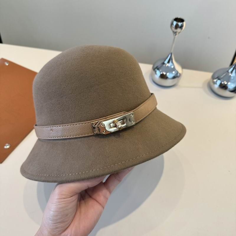 Hermes top hat (247)