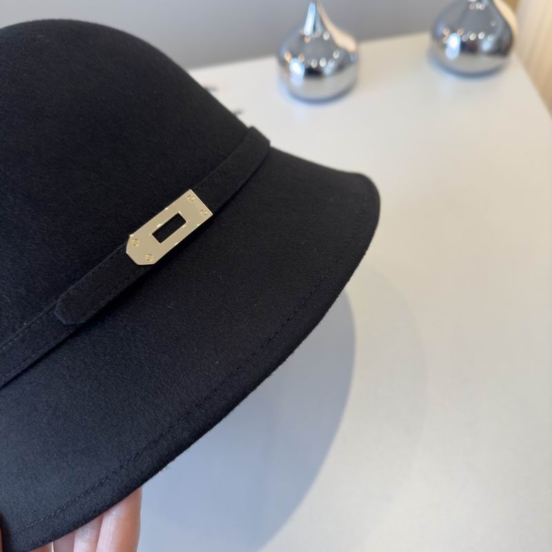 Hermes top hat dx (404)