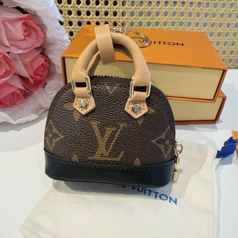 LV AirPod bag (2)