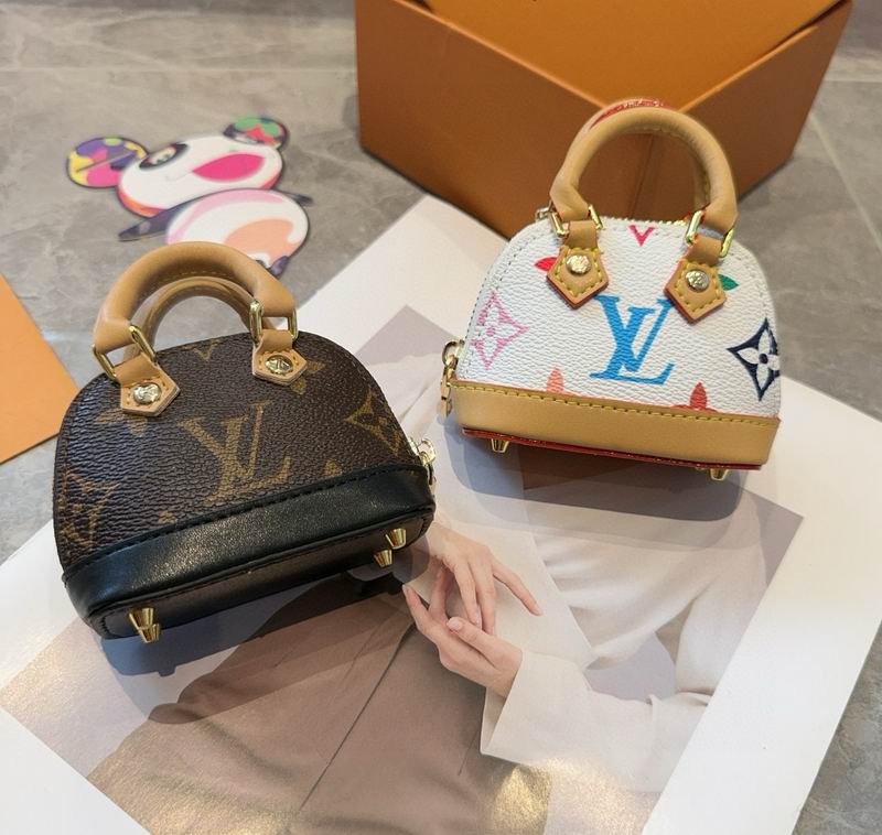LV AirPod bag (5)