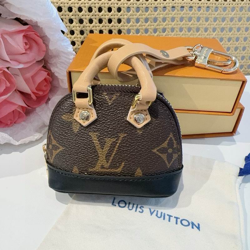 LV AirPod bag (9)