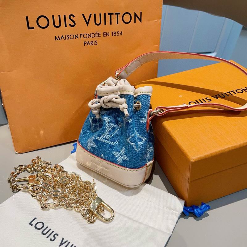 LV AirPods bag 9.5X8.5X4cm (8)