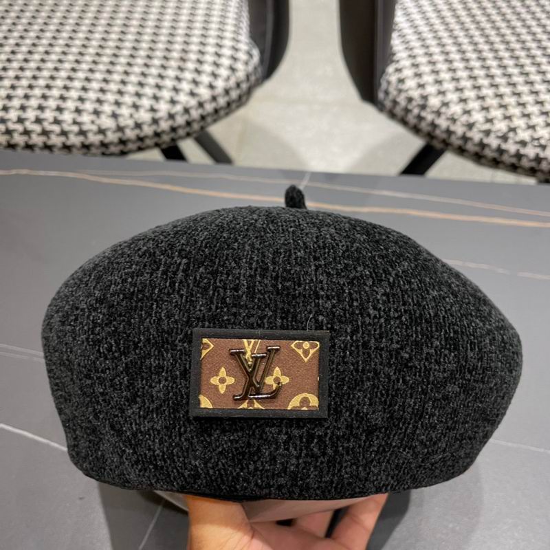 LV Beret (5)