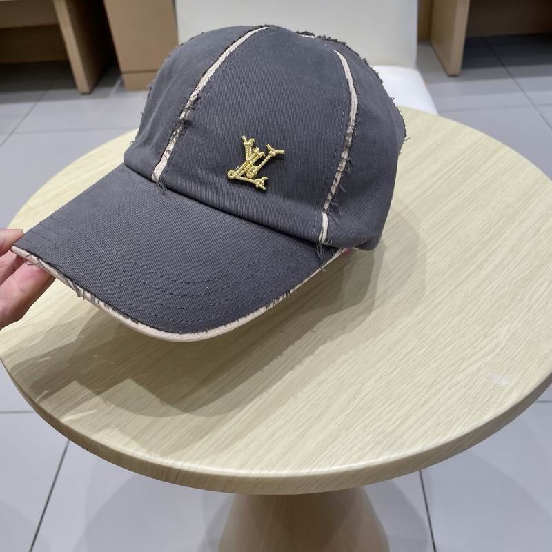 LV Cap (173)