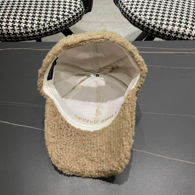 LV Cap (333)