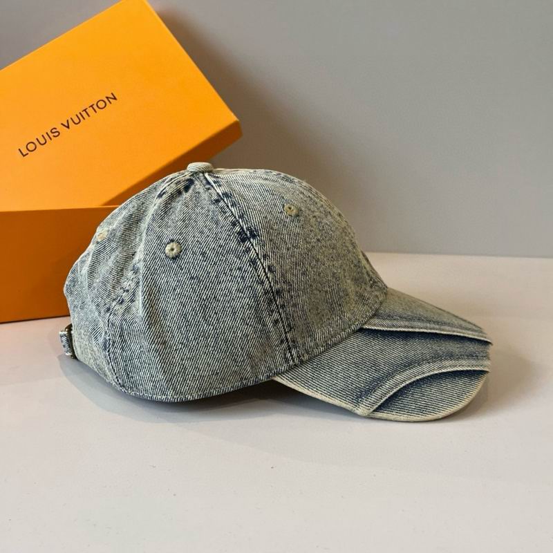 LV Cap (418)