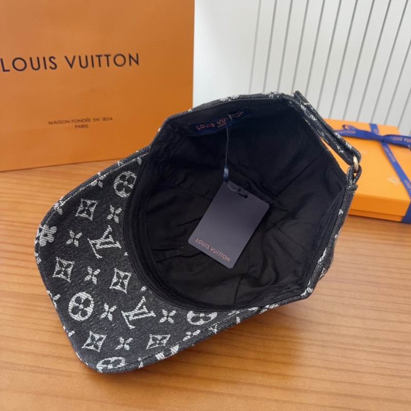 LV Cap dx (703)