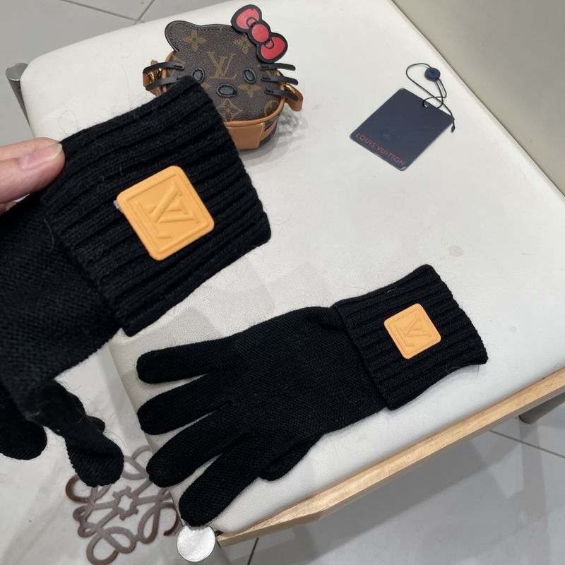 LV Gloves 08 (1)
