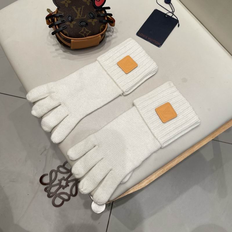LV Gloves 08 (13)