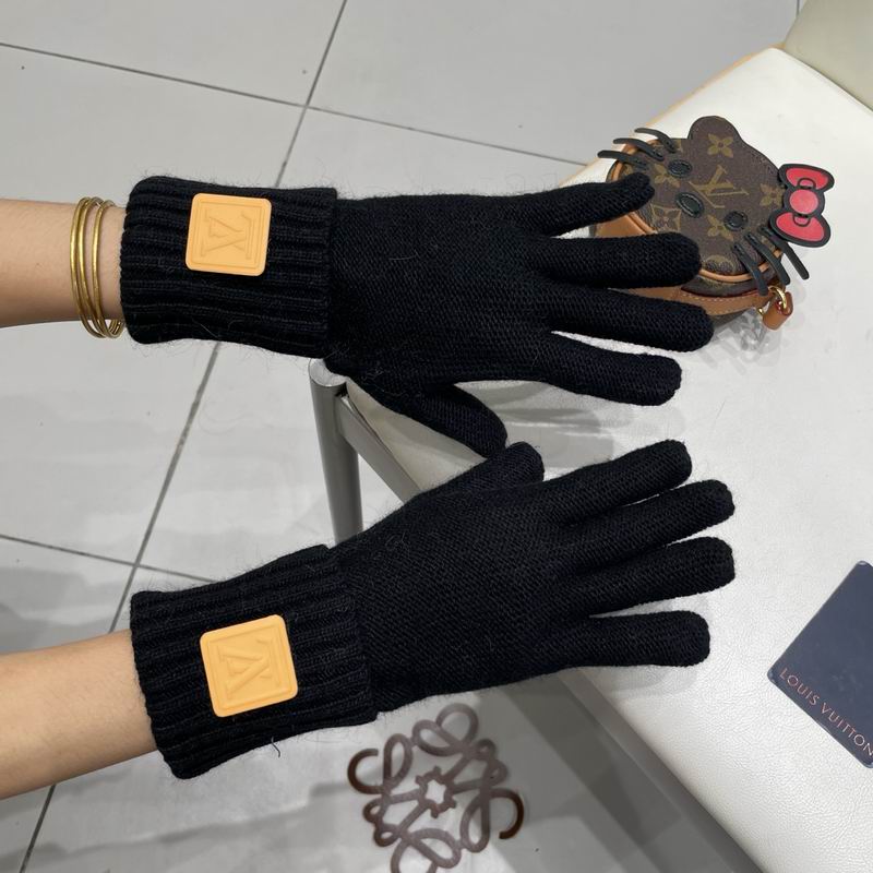 LV Gloves 08 (2)
