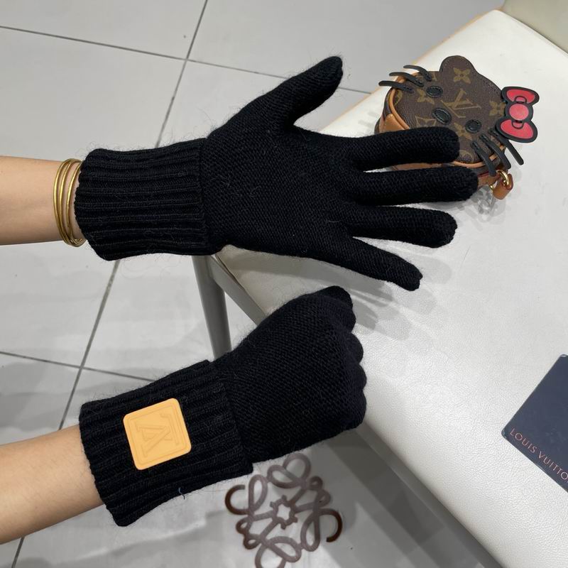 LV Gloves 08 (3)