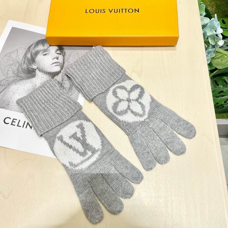 LV Gloves 17 (12)