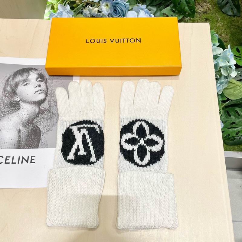 LV Gloves 17 (8)