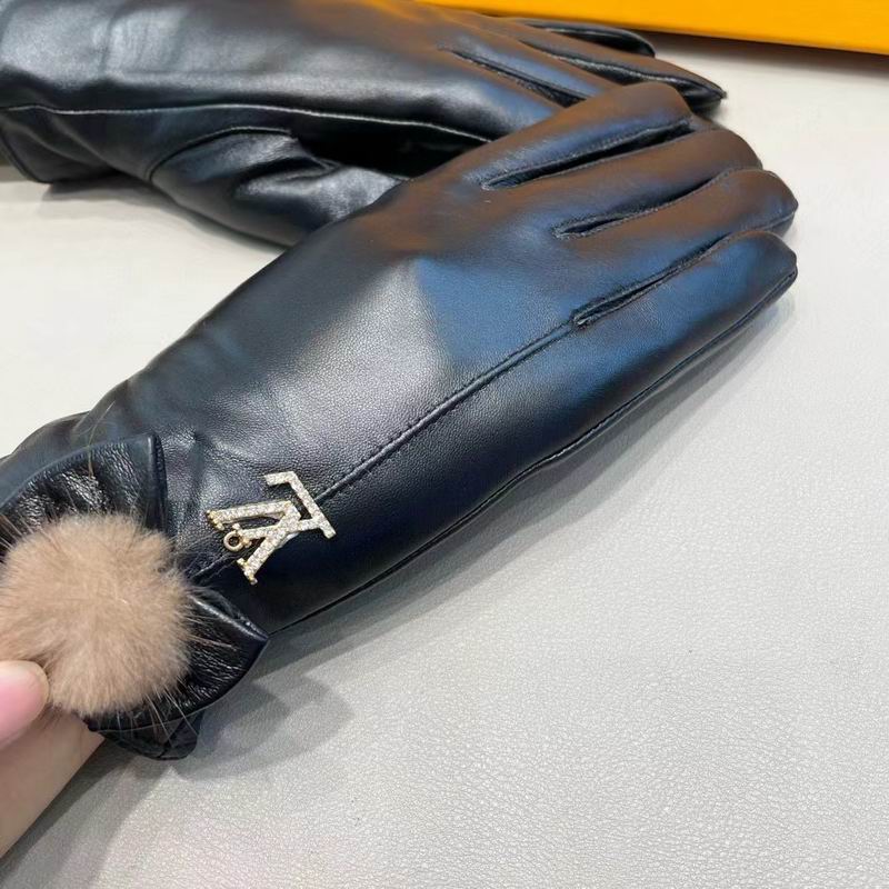 LV Gloves M L 18 (9)