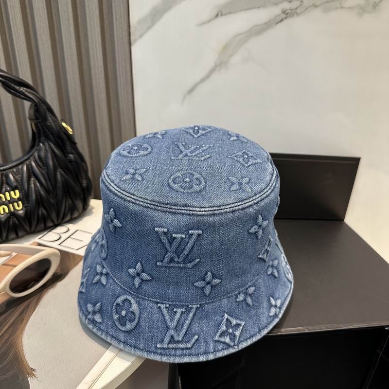 LV Hat (1050)