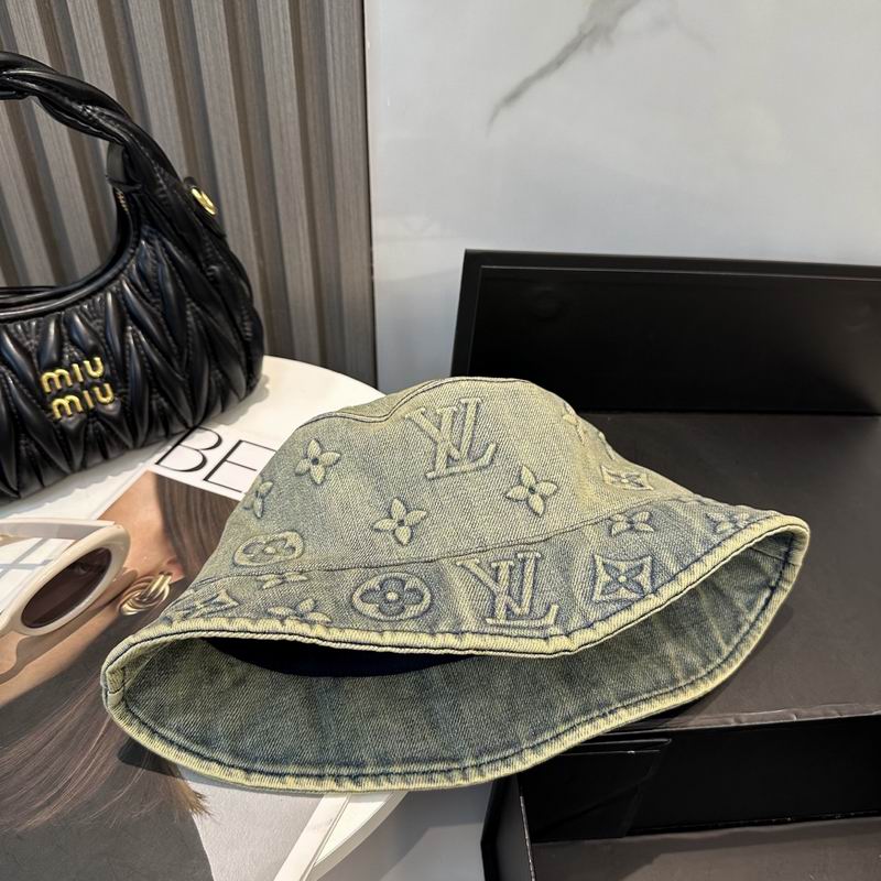 LV Hat (1054)