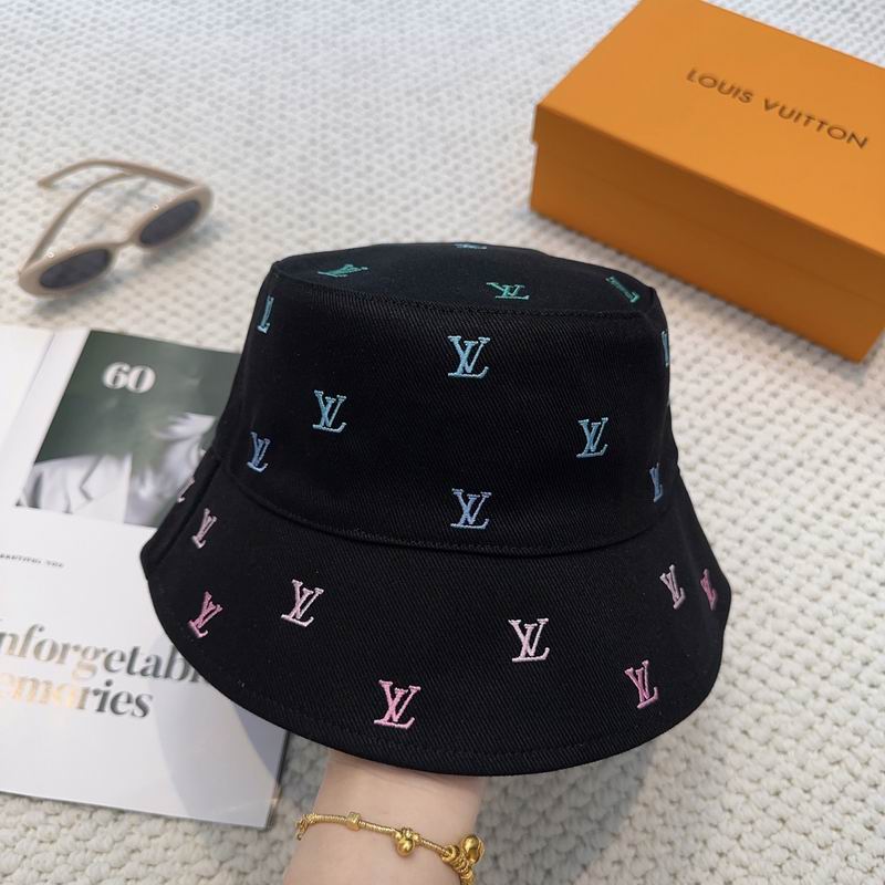 LV Hat (1068)