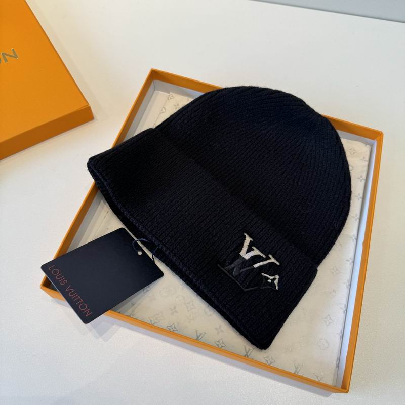 LV Hat (1421)