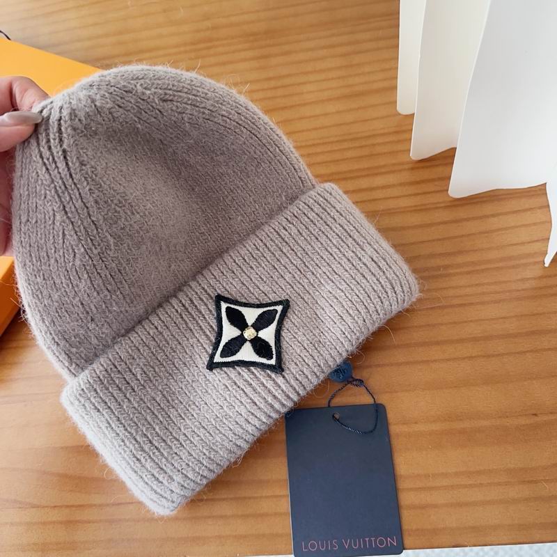 LV Hat (2127)