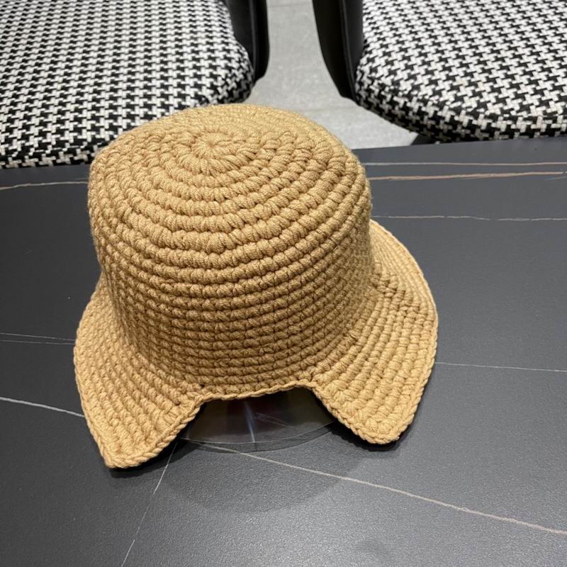 LV Hat (405)