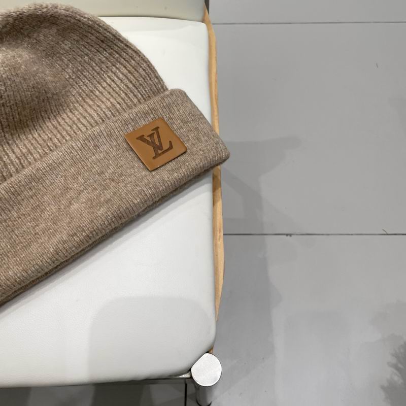 LV Hat (460)