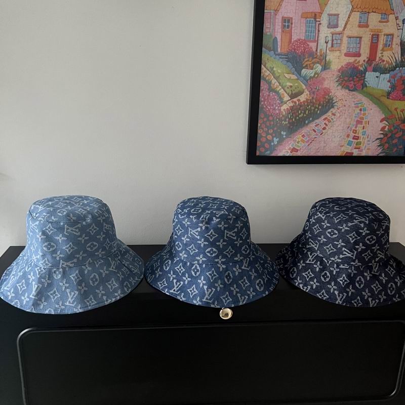 LV Hat (513)