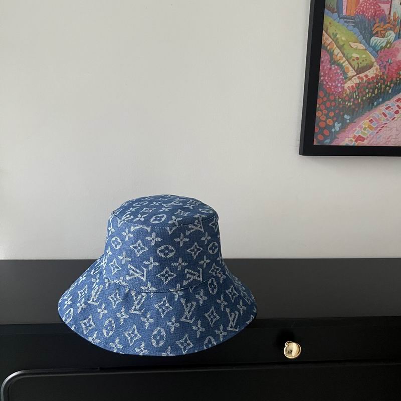 LV Hat (518)