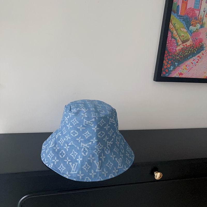 LV Hat (528)