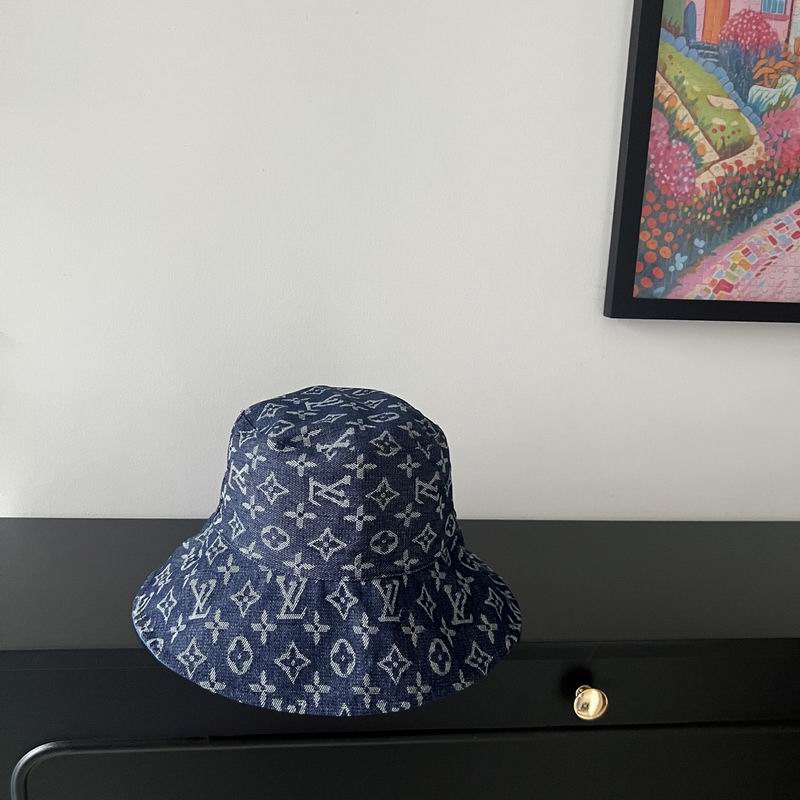 LV Hat (536)