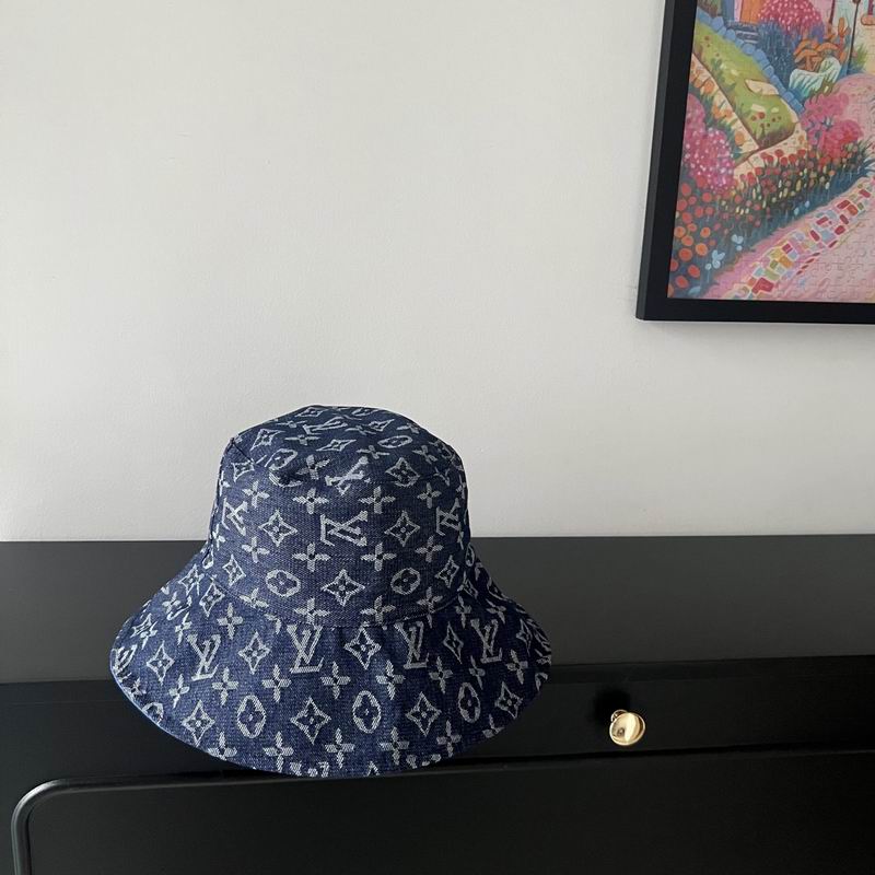 LV Hat (539)