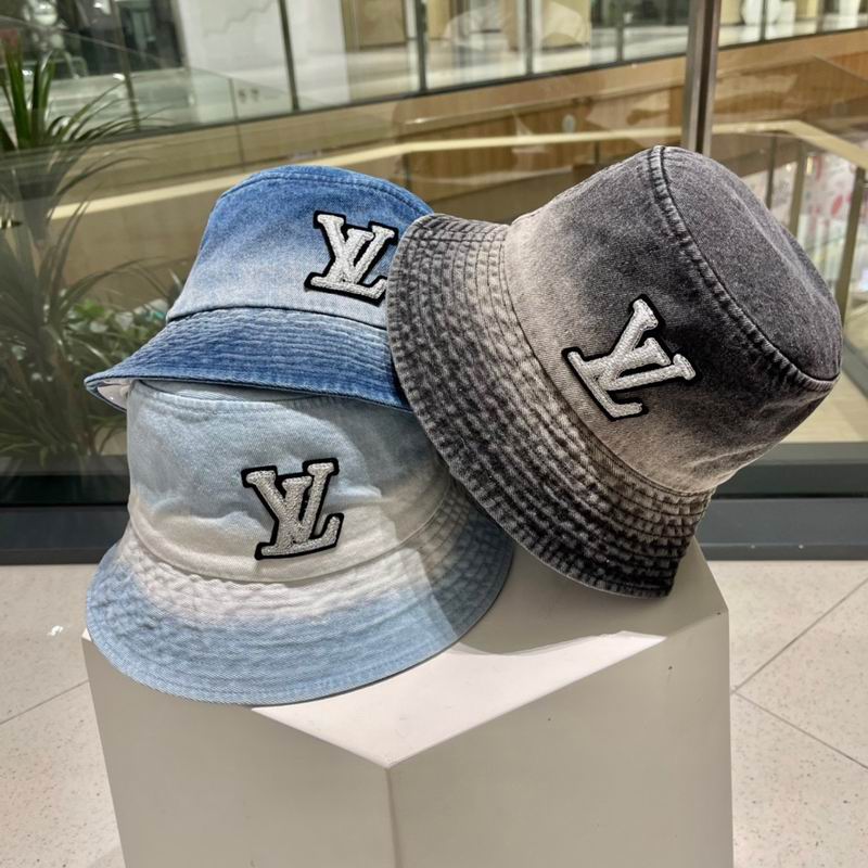 LV Hat (790)