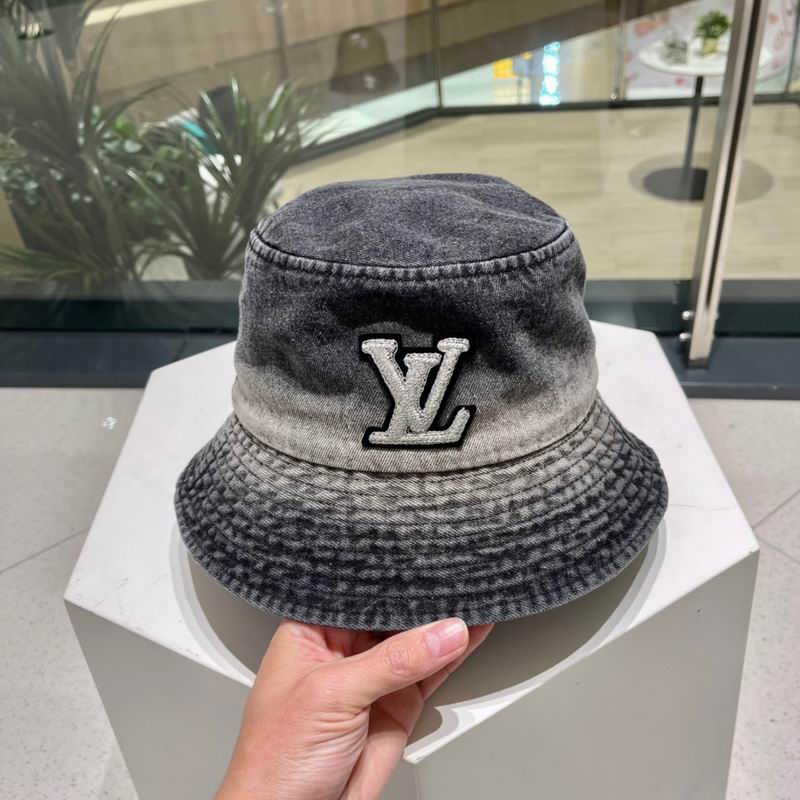 LV Hat (793)
