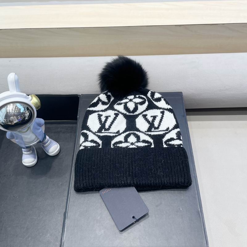 LV Hat (81)