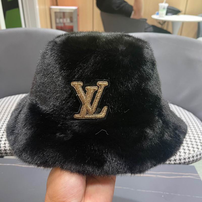 LV Hat (952)