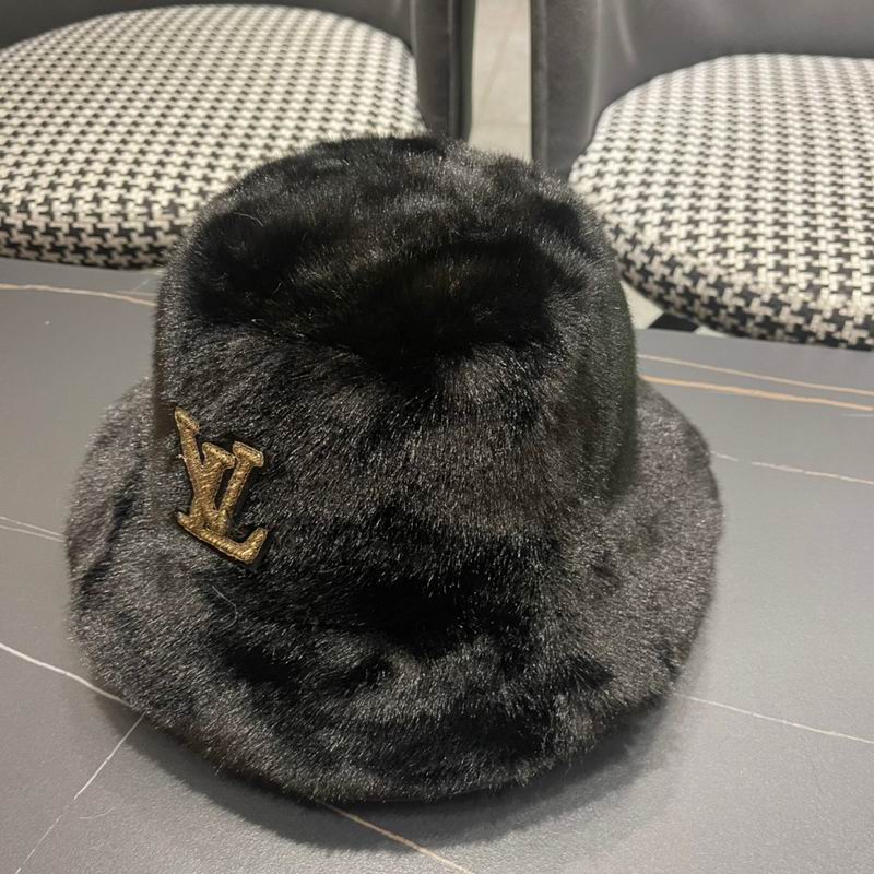 LV Hat (957)