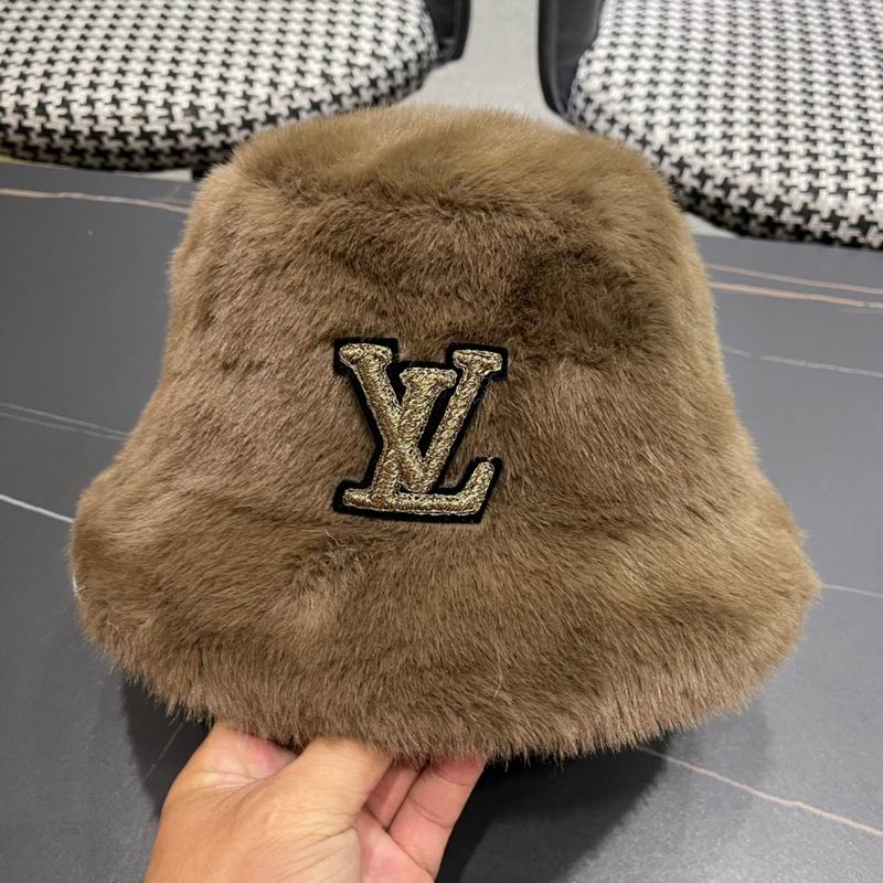 LV Hat (977)